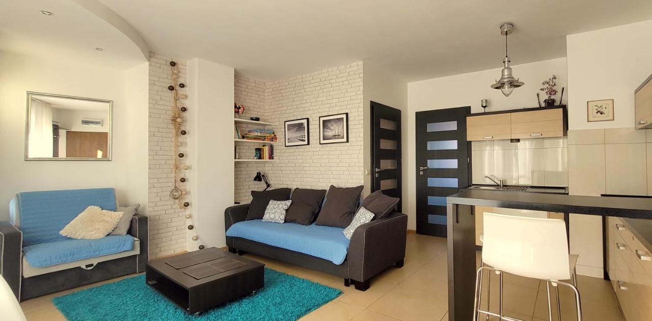 Apartament Wyspa, 2 Pokoje, Parking Gratis Miedzywodzie Exterior photo